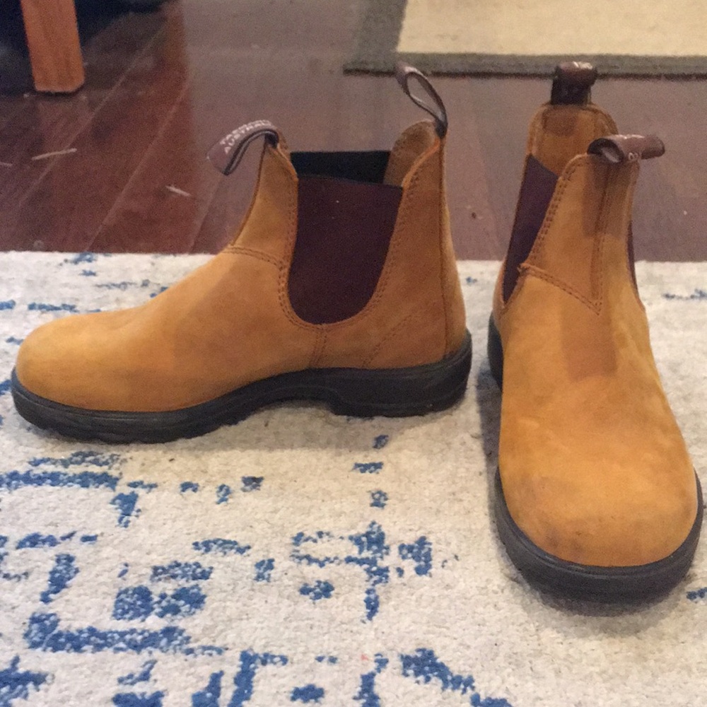 Blundstone boots 5.5 (US women’s 8) in crazy horse